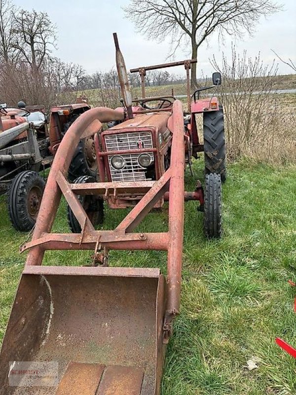 Traktor от тип IHC 423, Gebrauchtmaschine в Obernholz  OT Steimke (Снимка 2)