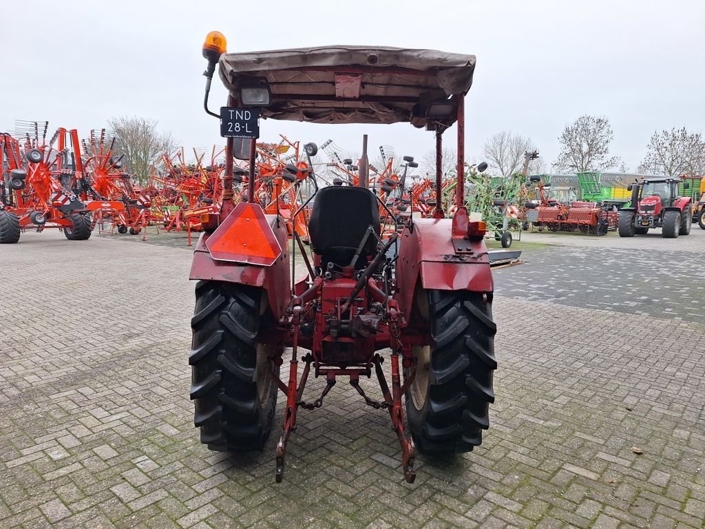 Traktor от тип IHC 433, Gebrauchtmaschine в MARIENHEEM (Снимка 5)