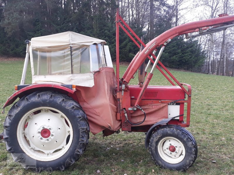 Traktor des Typs IHC 433, Gebrauchtmaschine in Wolnzach