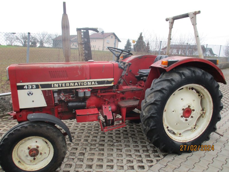 Traktor del tipo IHC 433, Gebrauchtmaschine en Michelsneukirchen (Imagen 1)