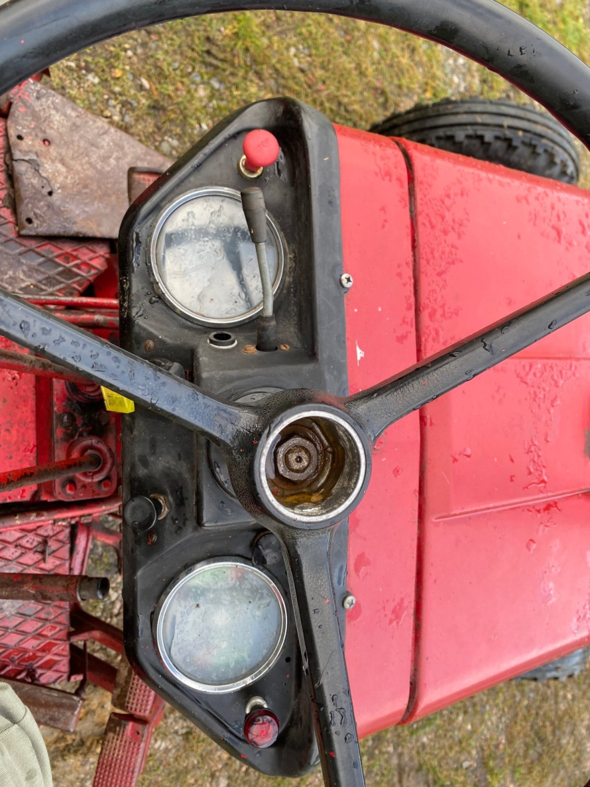 Traktor des Typs IHC 433, Gebrauchtmaschine in Pemfling (Bild 11)