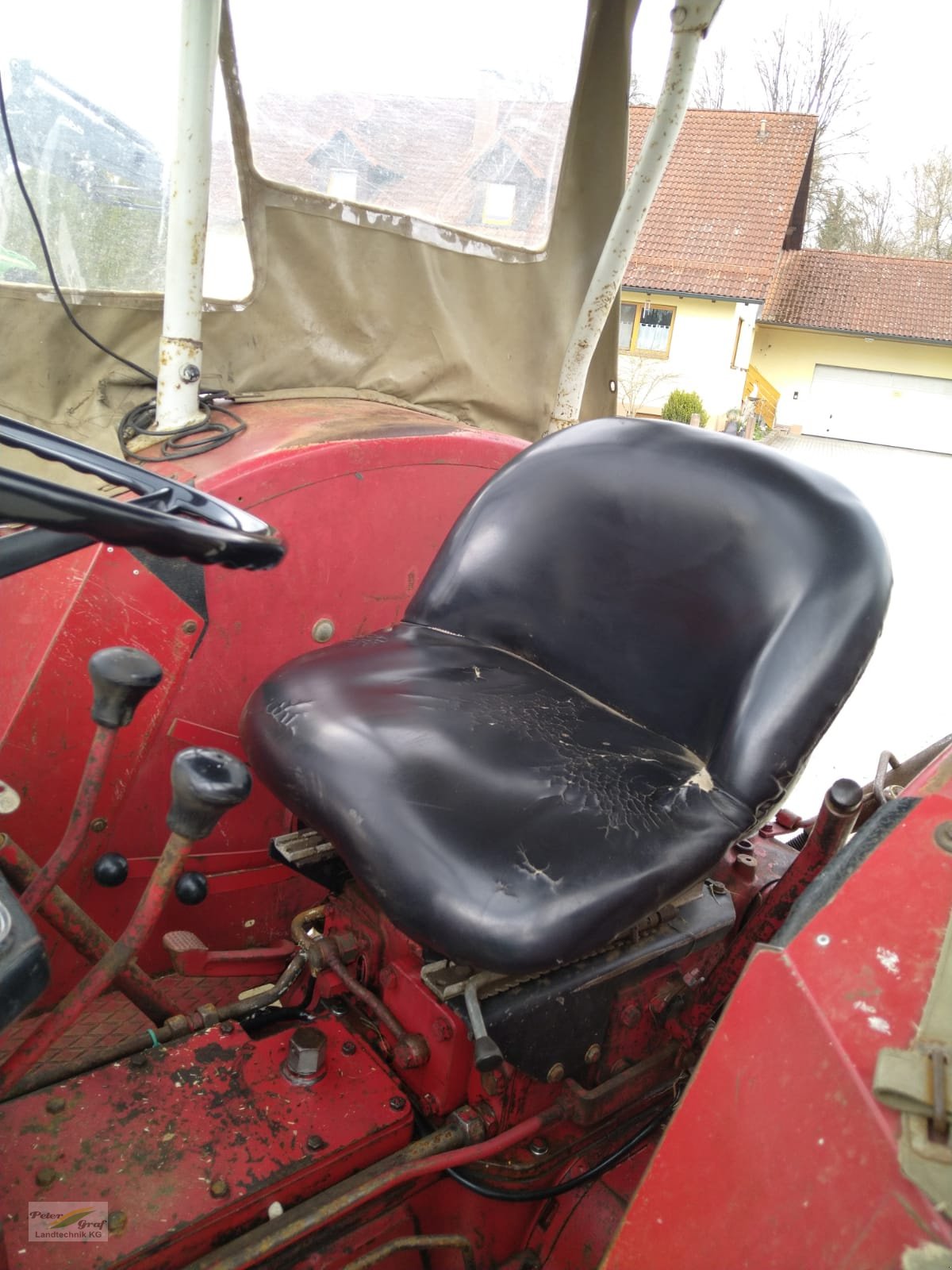 Traktor du type IHC 633, Gebrauchtmaschine en Pegnitz-Bronn (Photo 6)