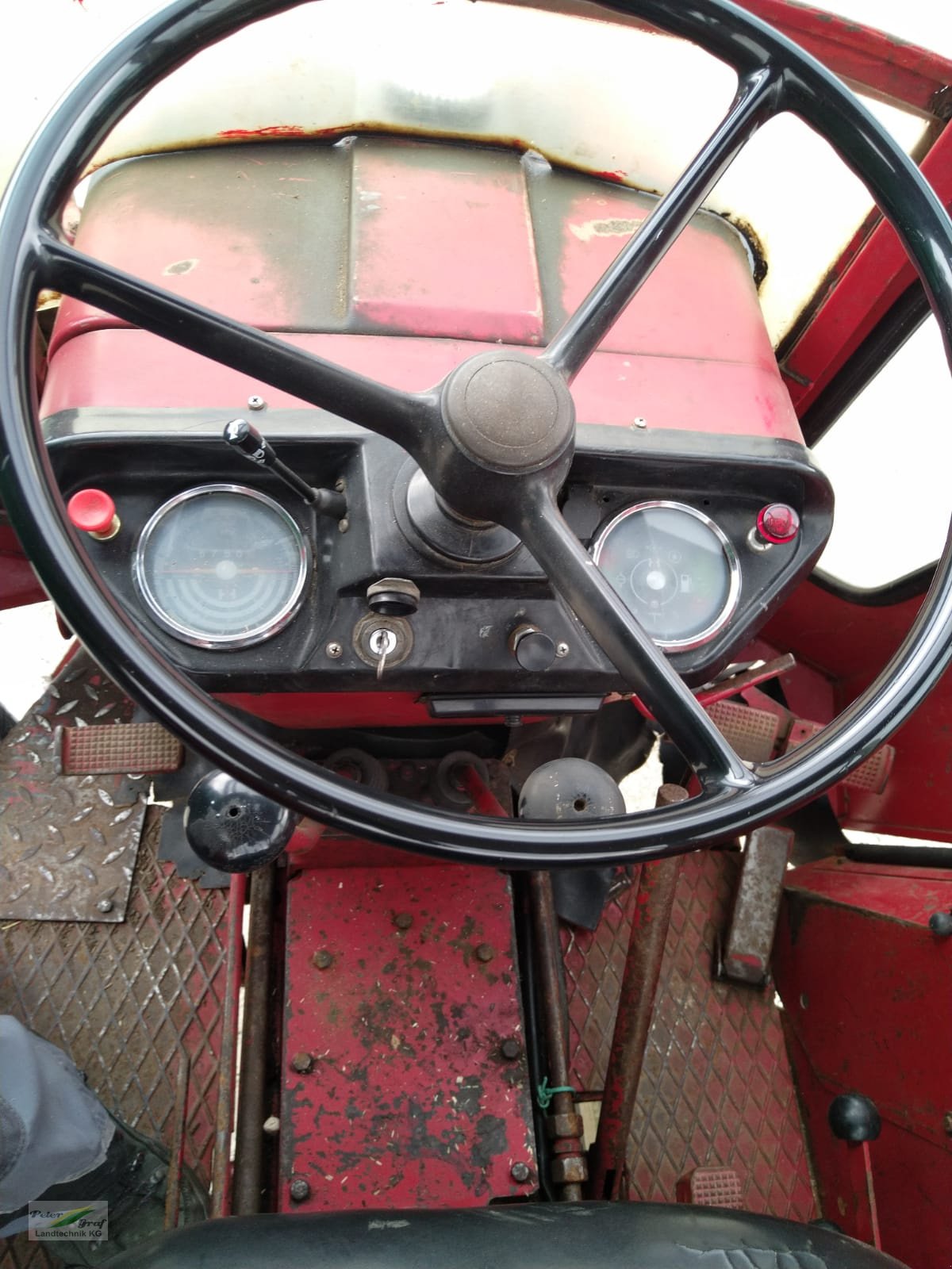 Traktor du type IHC 633, Gebrauchtmaschine en Pegnitz-Bronn (Photo 7)