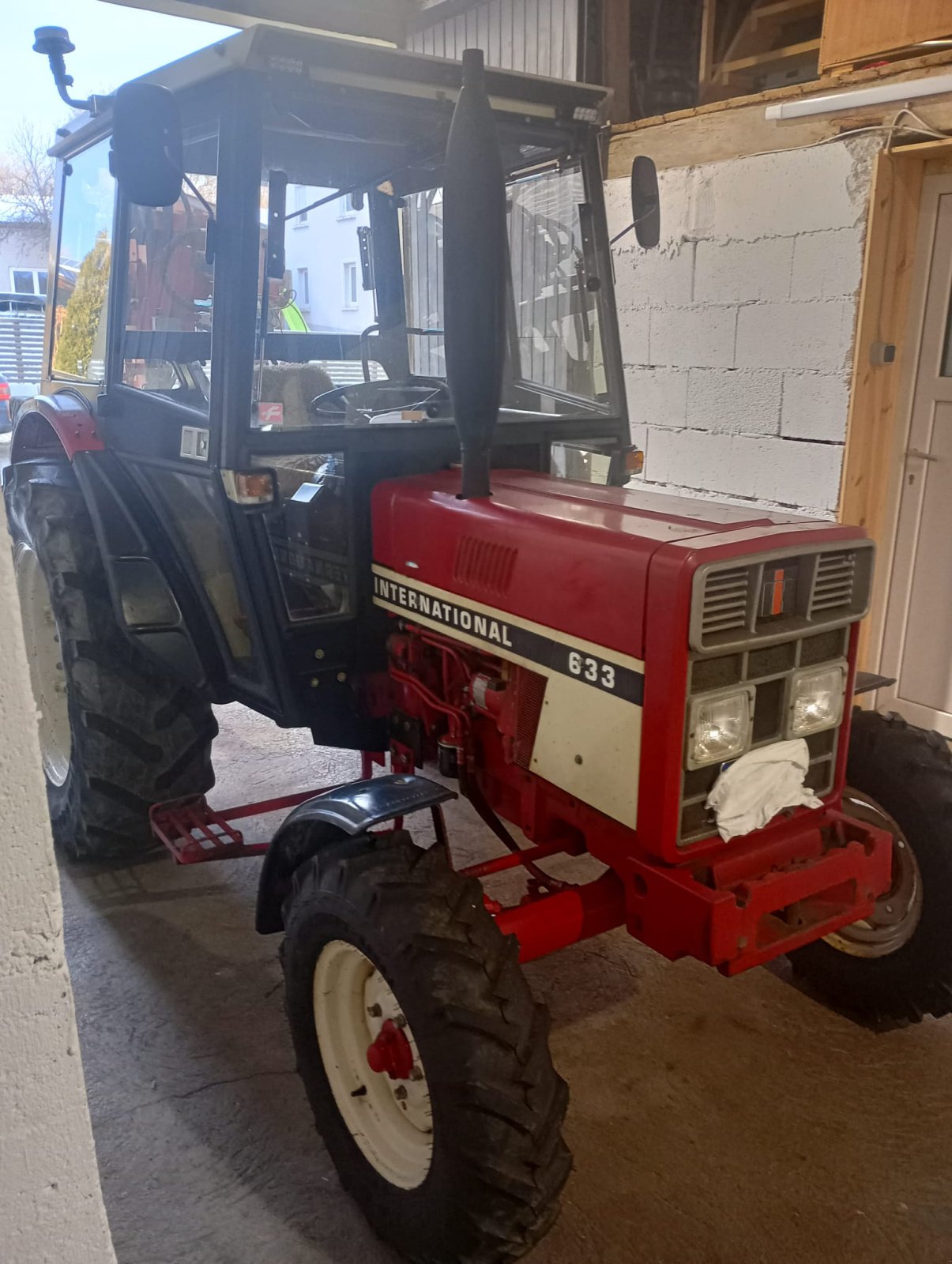 Traktor a típus IHC 633, Gebrauchtmaschine ekkor: Donaueschingen (Kép 4)