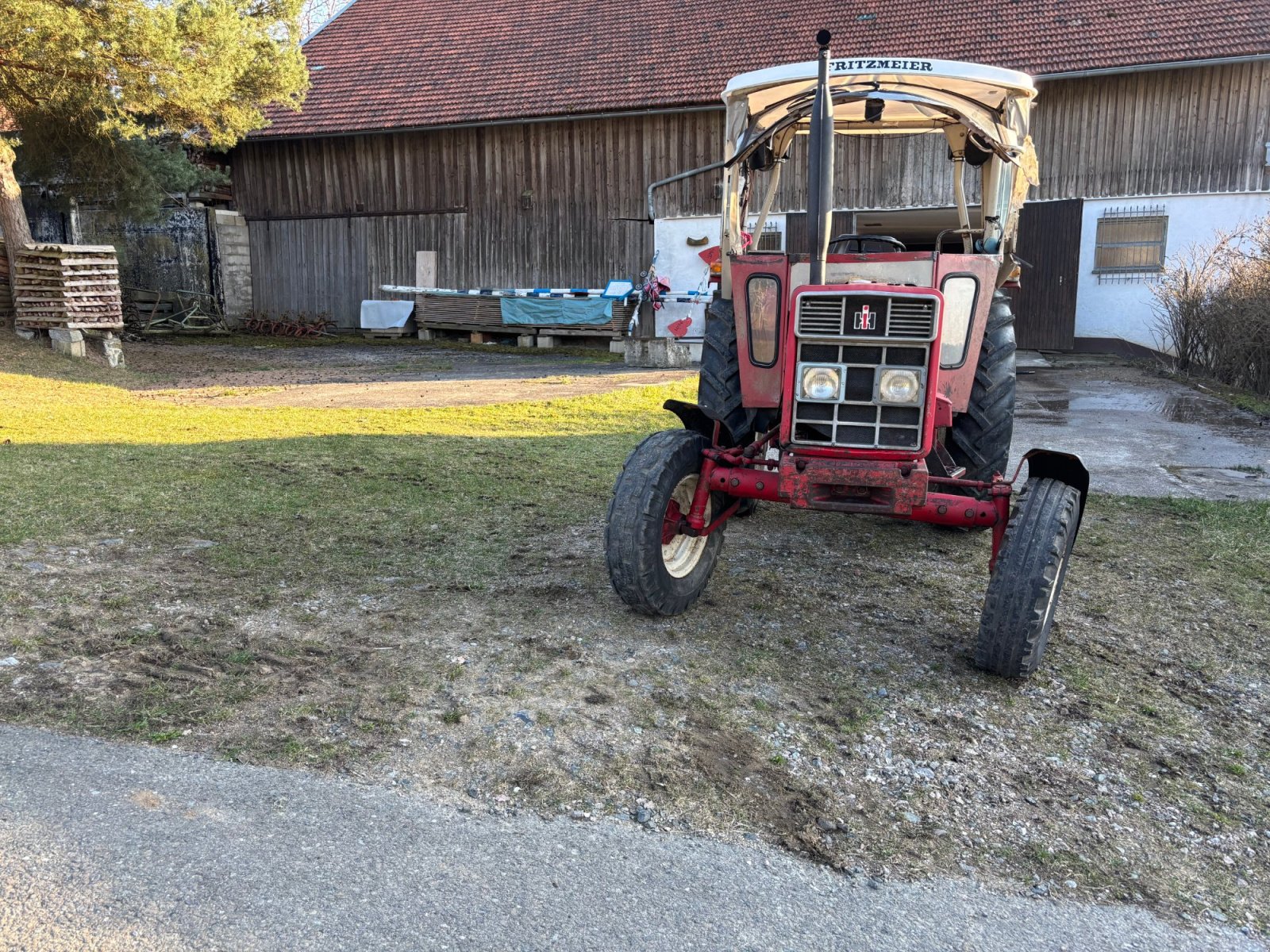 Traktor a típus IHC 633, Gebrauchtmaschine ekkor: Pemfling (Kép 2)
