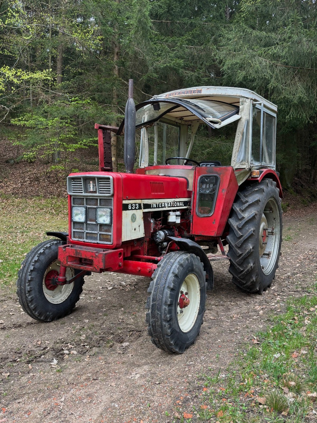 Traktor του τύπου IHC 633, Gebrauchtmaschine σε Wald (Φωτογραφία 1)