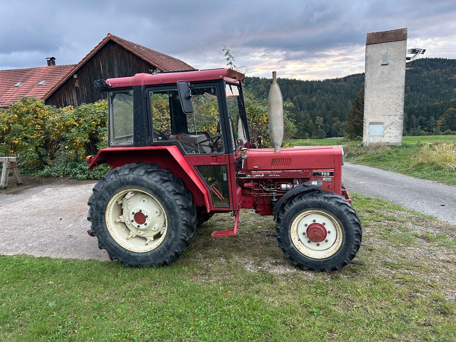 Traktor del tipo IHC 733 A, Gebrauchtmaschine en Pemfling (Imagen 2)
