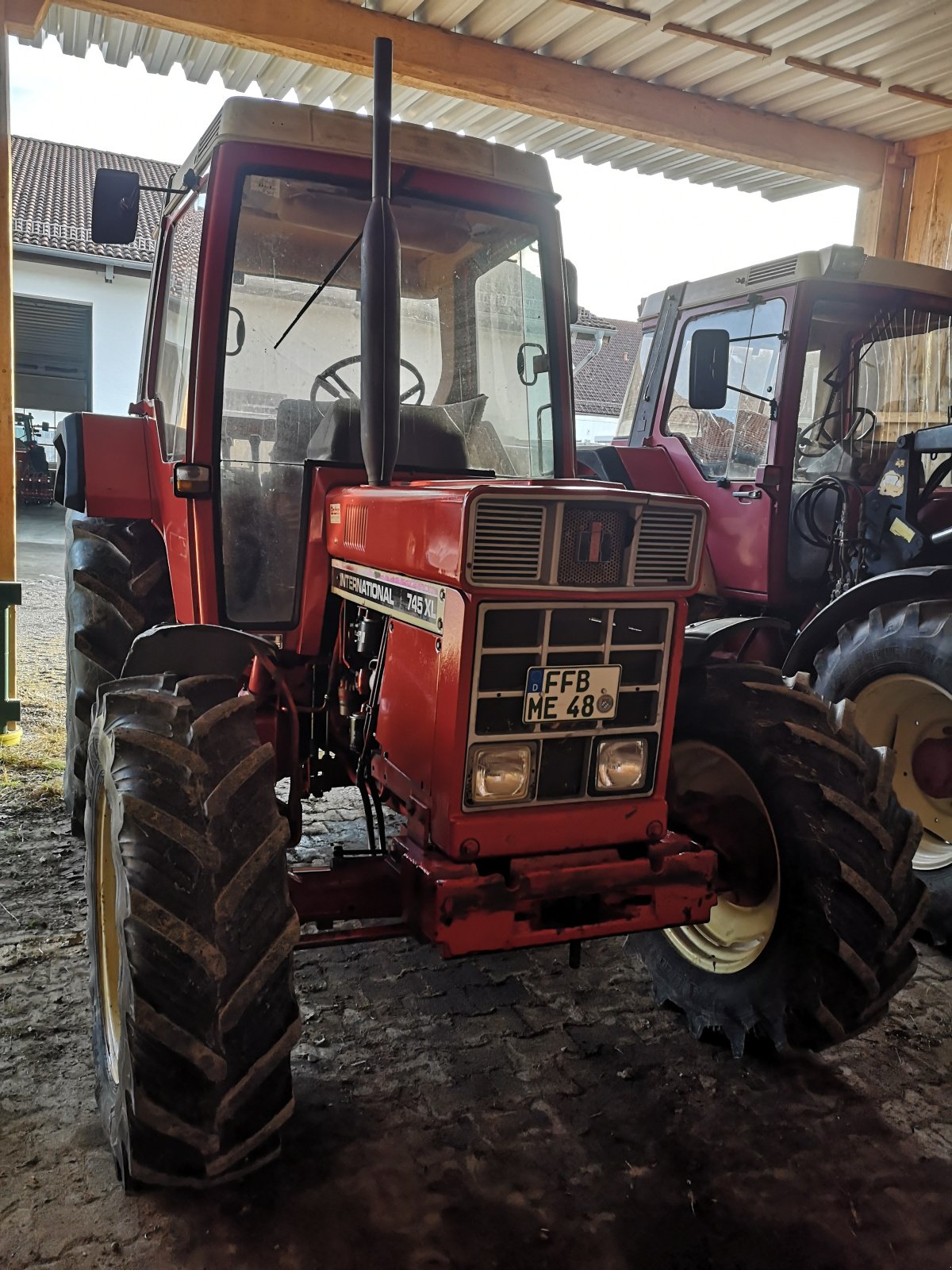 Traktor του τύπου IHC 745 XL, Gebrauchtmaschine σε Egenhofen (Φωτογραφία 1)