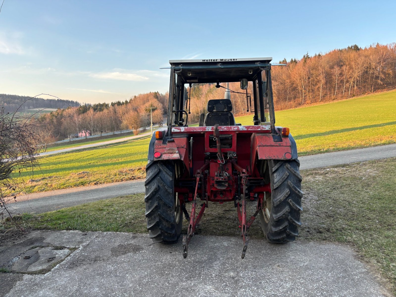 Traktor a típus IHC 833, Gebrauchtmaschine ekkor: Pemfling (Kép 4)