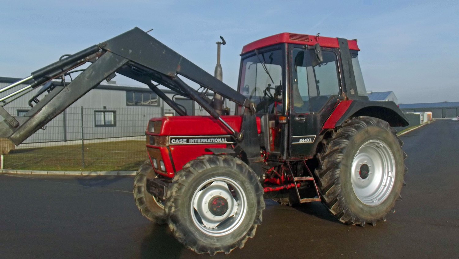 Traktor of the type IHC 844+ Frontlader, Gebrauchtmaschine in Kutenholz (Picture 1)