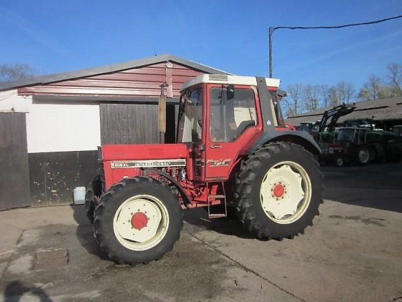 Traktor des Typs IHC 856 XL, Gebrauchtmaschine in Ziegenhagen (Bild 1)