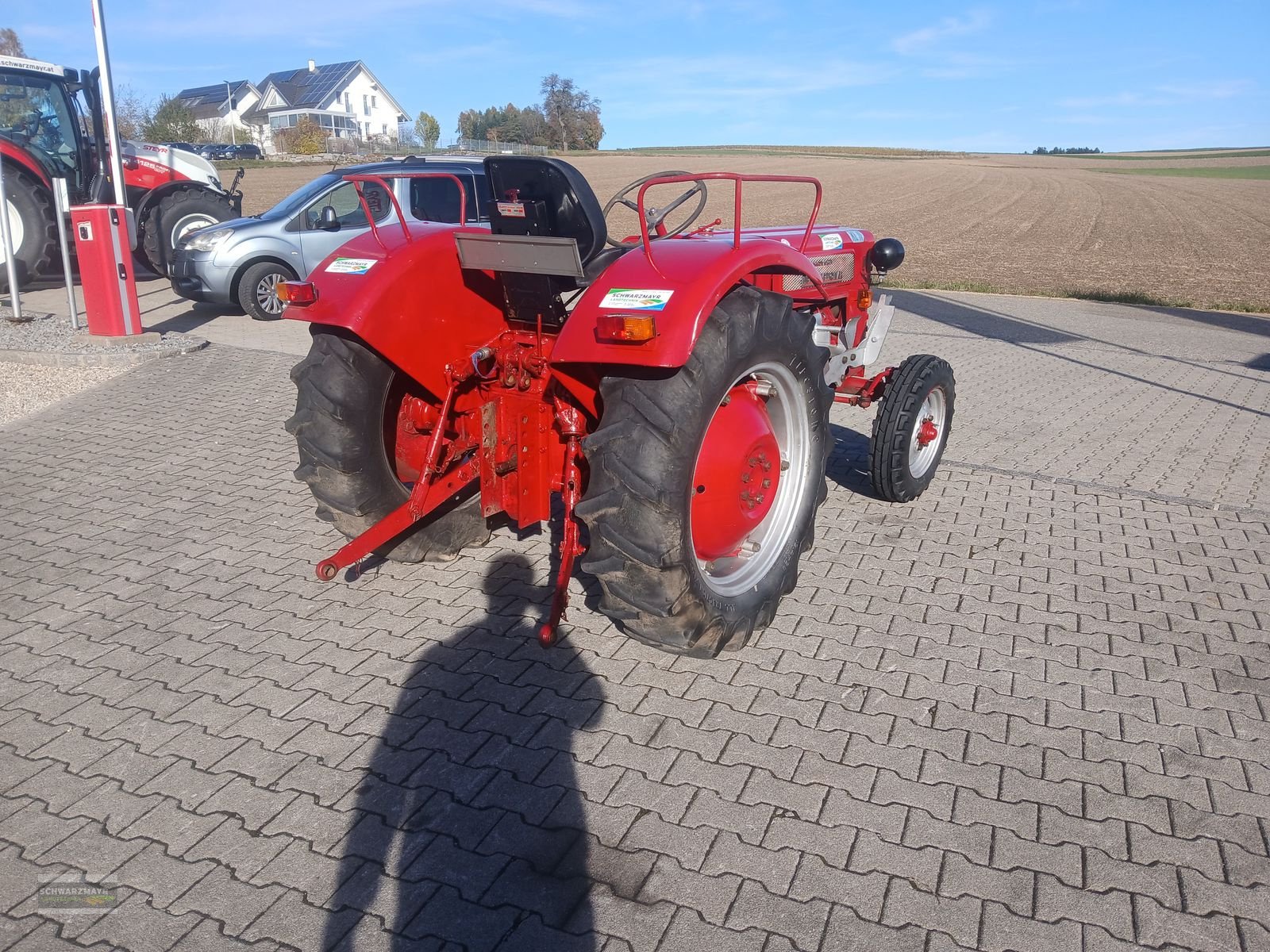 Traktor des Typs IHC Mc Cormick B 275 Oldtimer, Gebrauchtmaschine in Aurolzmünster (Bild 4)
