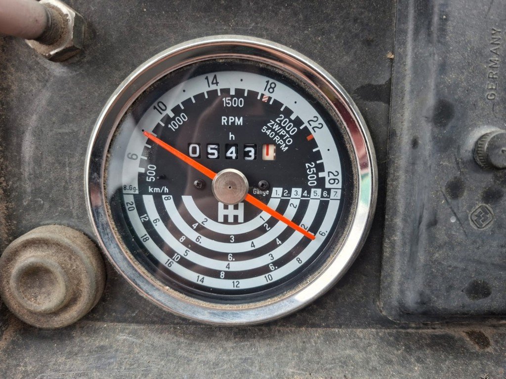 Traktor des Typs IHC Sonstiges, Gebrauchtmaschine in Kleinandelfingen (Bild 9)