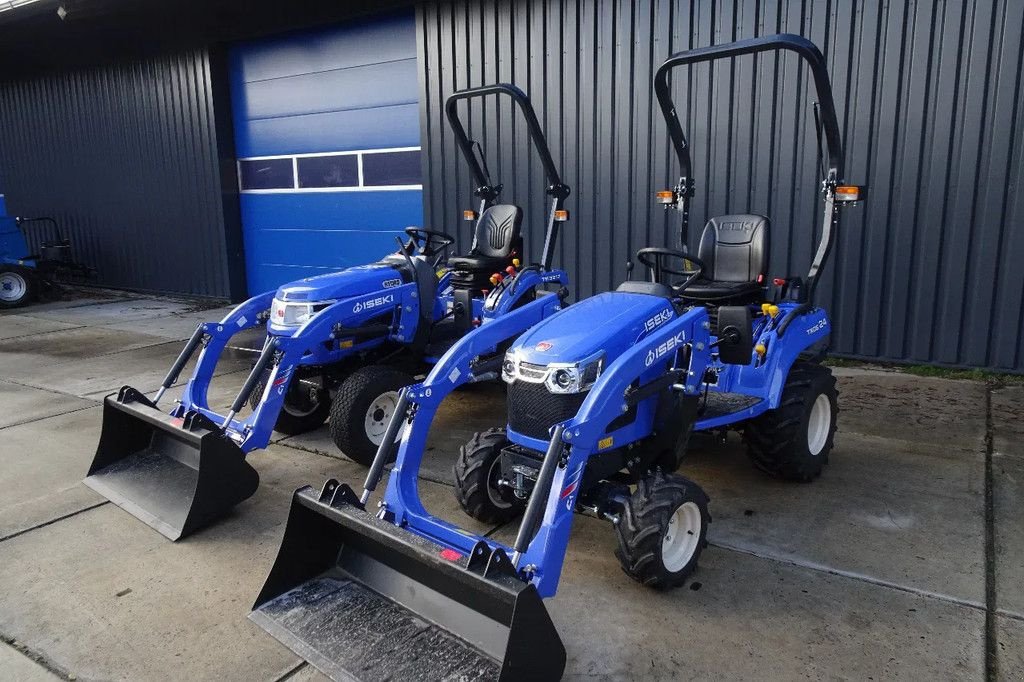 Traktor des Typs Iseki 3217 met voorlader ., Neumaschine in Losdorp (Bild 5)
