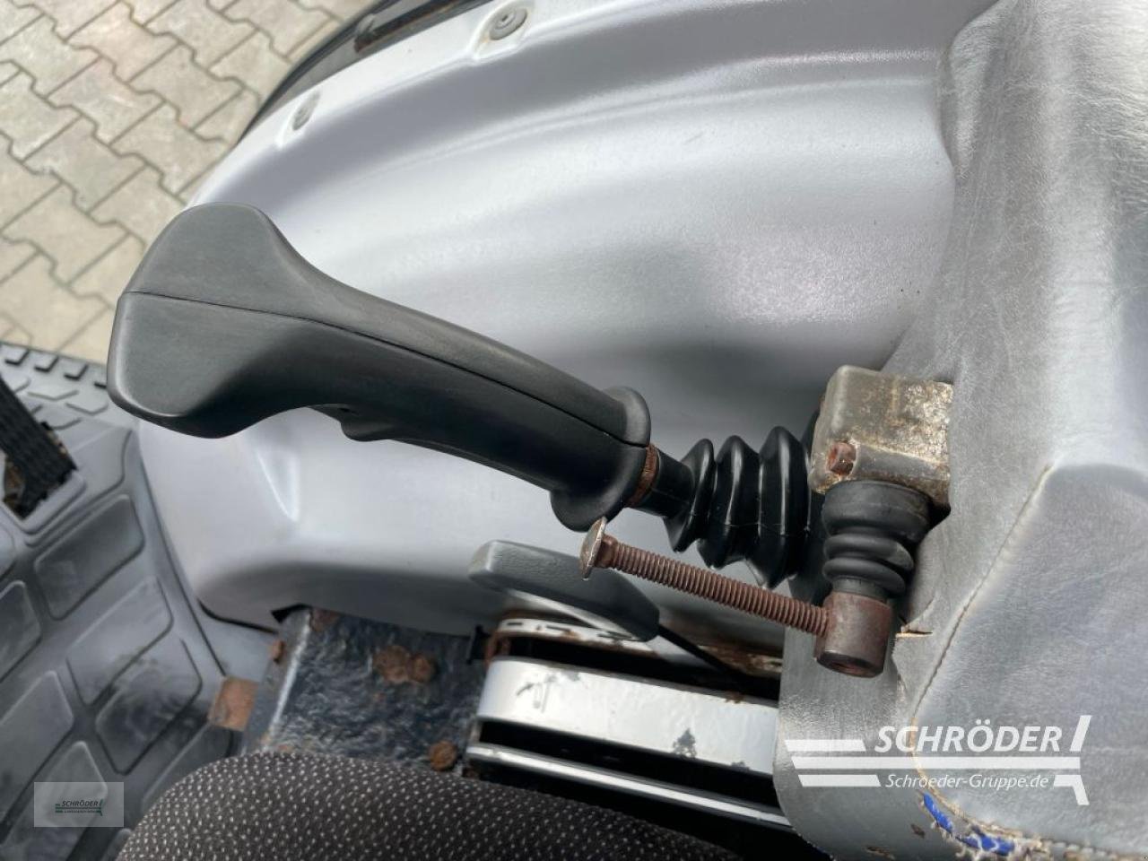 Traktor des Typs Iseki 5470, Gebrauchtmaschine in Wildeshausen (Bild 15)