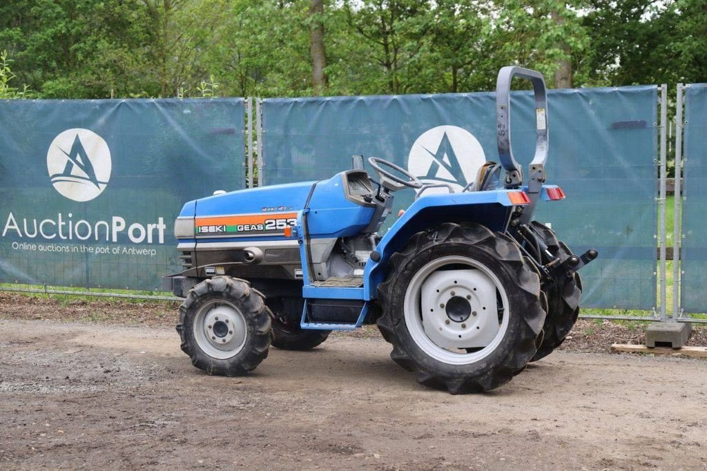 Traktor типа Iseki Geas 253, Gebrauchtmaschine в Antwerpen (Фотография 3)