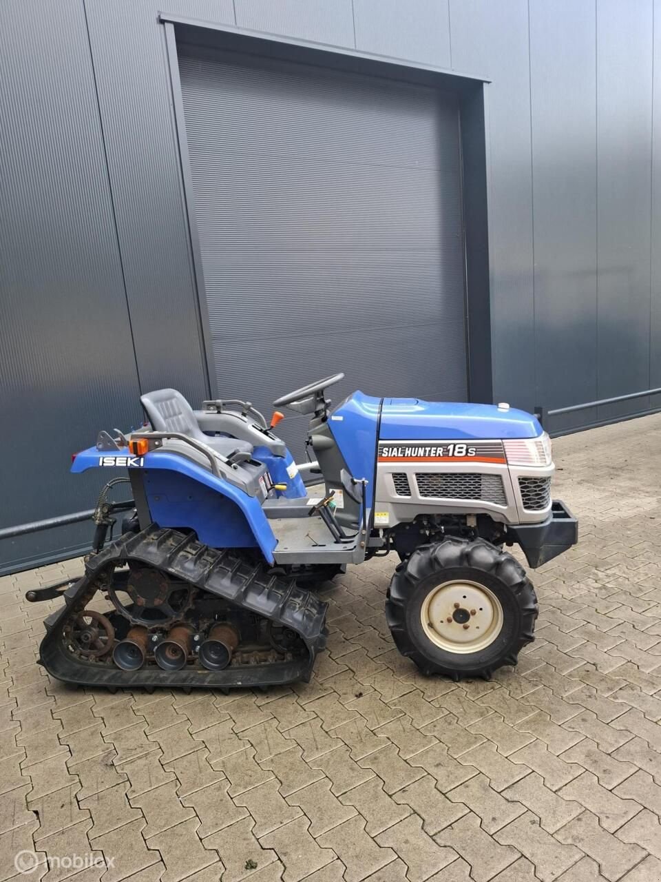 Traktor of the type Iseki Hunter 18s minitractor half rups 18 pk uniek!, Gebrauchtmaschine in Aalten (Picture 4)