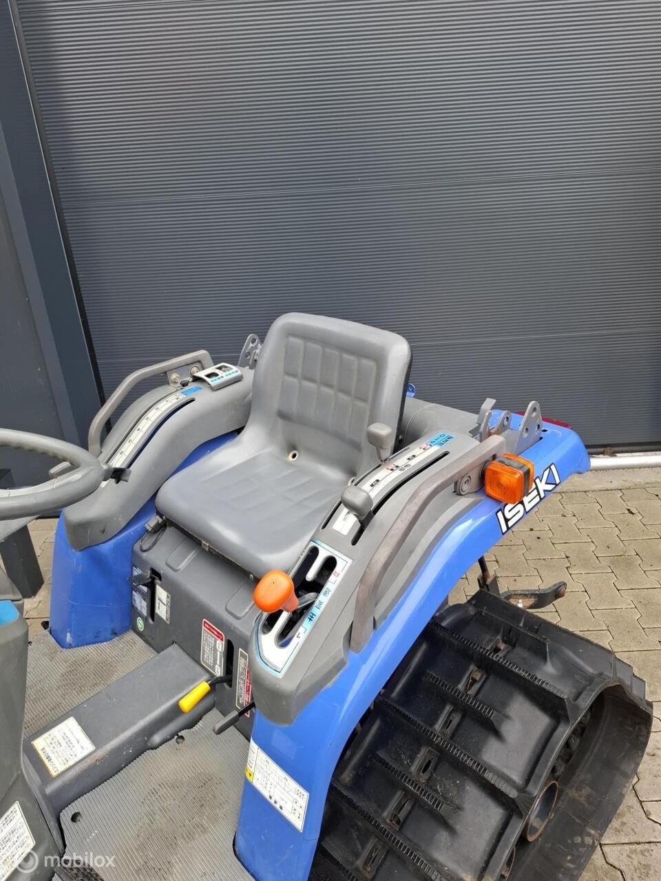 Traktor of the type Iseki Hunter 18s minitractor half rups 18 pk uniek!, Gebrauchtmaschine in Aalten (Picture 6)