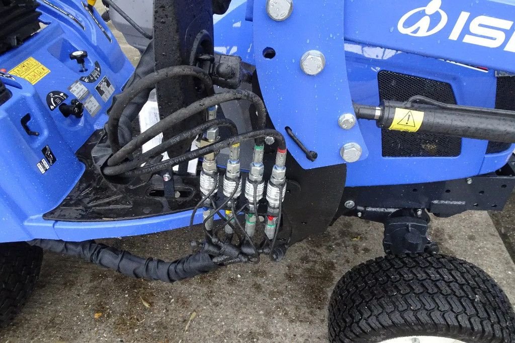 Traktor of the type Iseki met voorlader .TXGS24, Neumaschine in Losdorp (Picture 11)