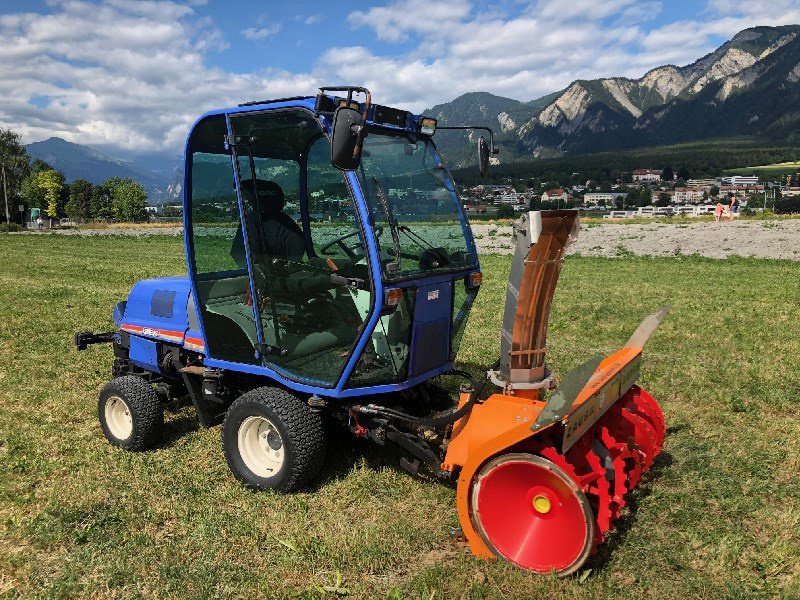 Traktor des Typs Iseki SF 370 Kommunalfahrzeug, Gebrauchtmaschine in Chur (Bild 2)