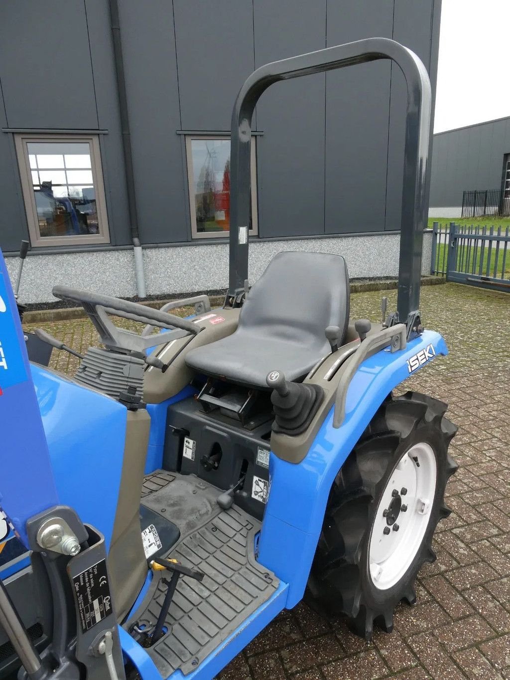 Traktor des Typs Iseki Sial 153 4wd / 0470 Draaiuren / Voorlader, Gebrauchtmaschine in Swifterband (Bild 10)