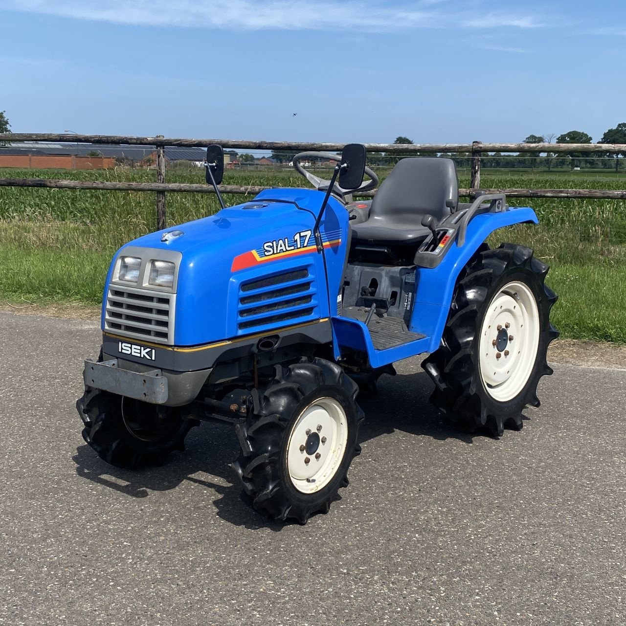 Traktor typu Iseki SIAL 17, Gebrauchtmaschine v Baarle Nassau (Obrázek 1)