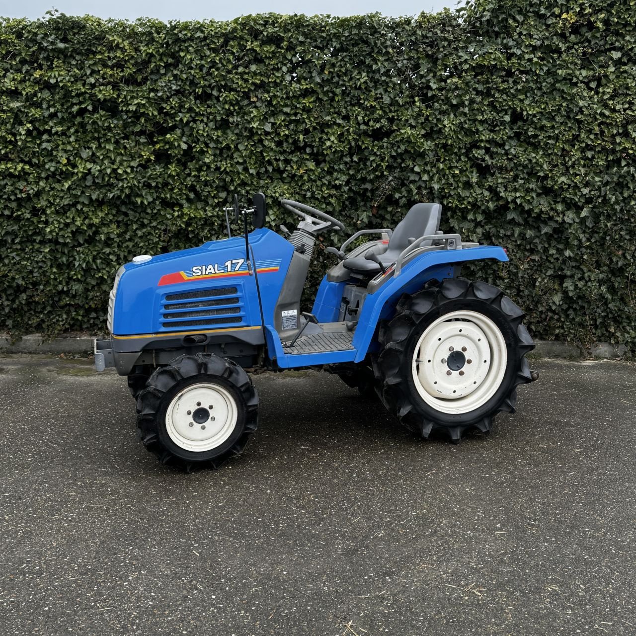 Traktor от тип Iseki SIAL 17, Gebrauchtmaschine в Baarle Nassau (Снимка 2)