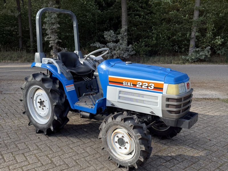 Traktor typu Iseki Sial 223 minitractor, Gebrauchtmaschine v Nijkerk (Obrázek 1)