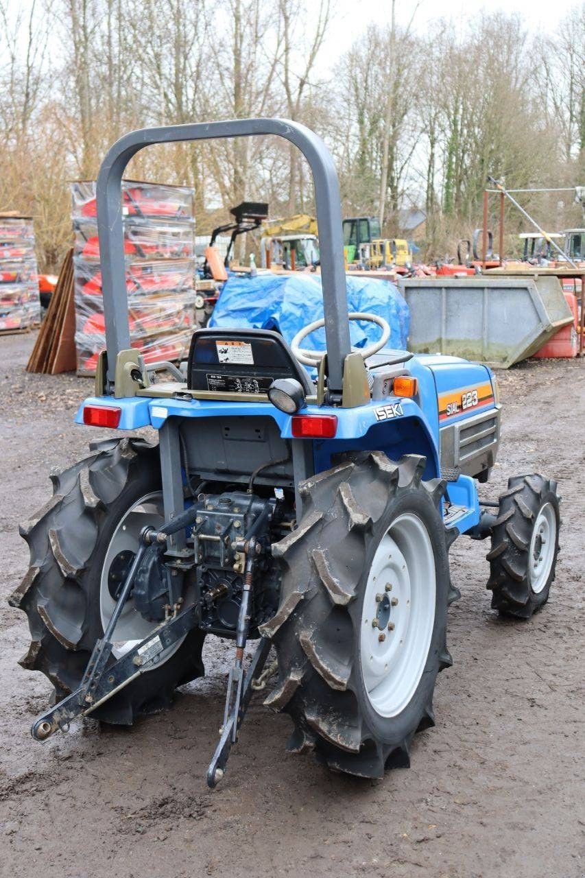 Traktor типа Iseki SIAL 223, Gebrauchtmaschine в Antwerpen (Фотография 7)