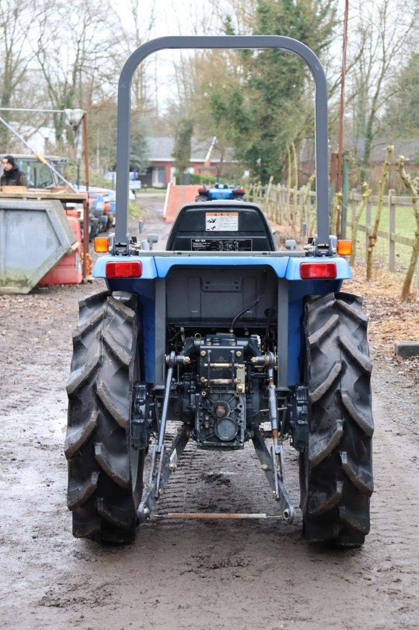 Traktor del tipo Iseki SIAL 223, Gebrauchtmaschine In Antwerpen (Immagine 5)