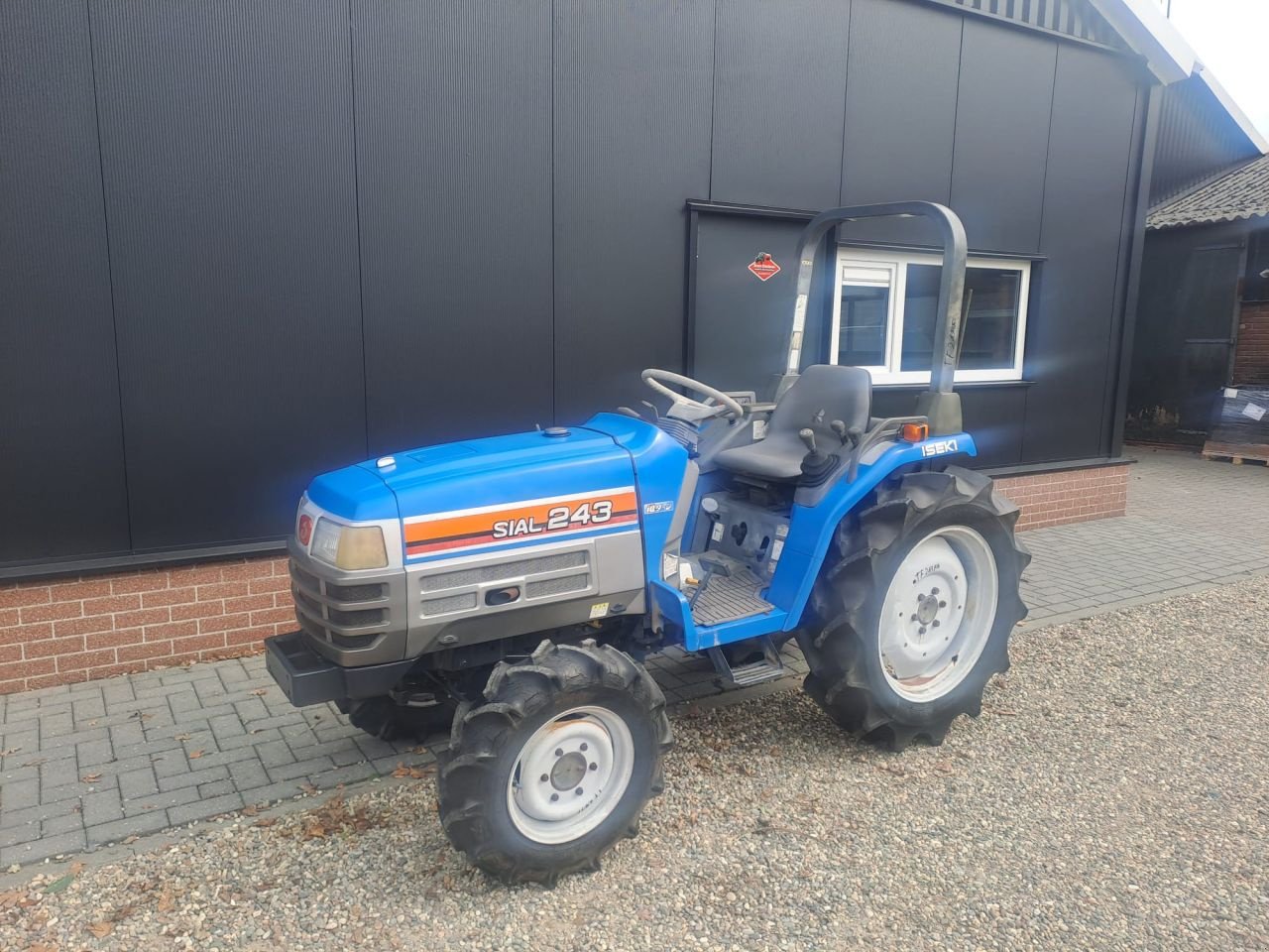 Traktor tipa Iseki Sial 223, Gebrauchtmaschine u Rhenen (Slika 3)