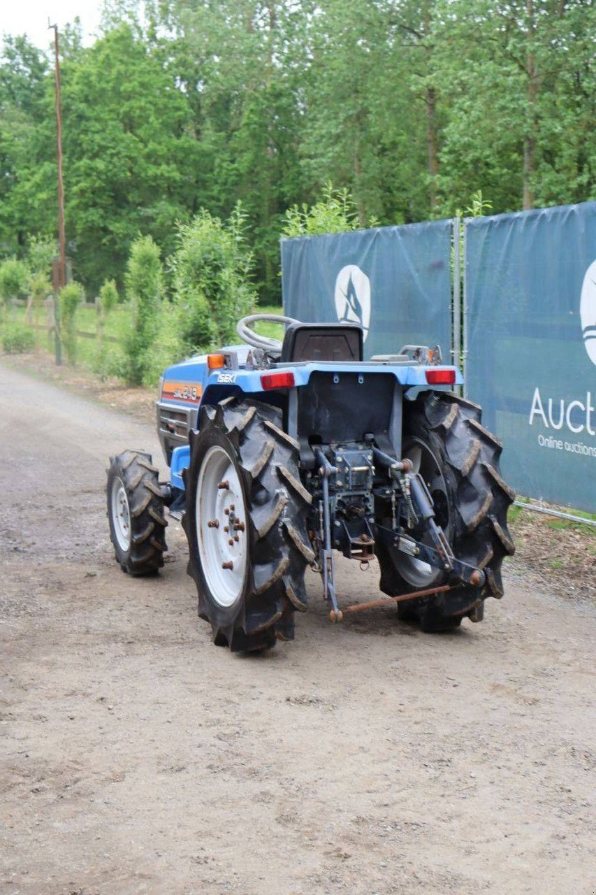 Traktor от тип Iseki SIAL 243, Gebrauchtmaschine в Antwerpen (Снимка 4)