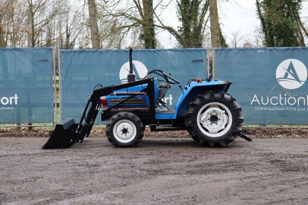 Traktor типа Iseki TA270F, Gebrauchtmaschine в Antwerpen (Фотография 2)
