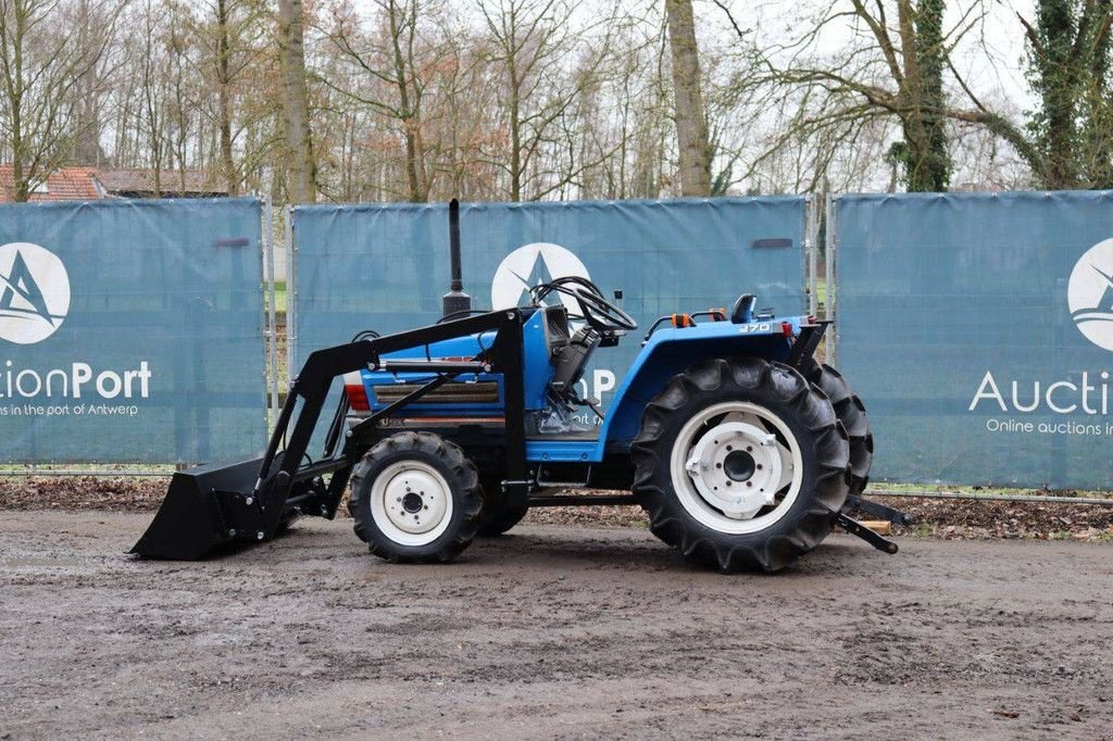 Traktor типа Iseki TA270F, Gebrauchtmaschine в Antwerpen (Фотография 3)