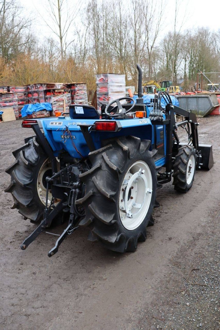 Traktor типа Iseki TA270F, Gebrauchtmaschine в Antwerpen (Фотография 9)