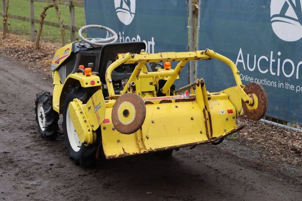 Traktor of the type Iseki TC13 Piccoro, Gebrauchtmaschine in Antwerpen (Picture 4)