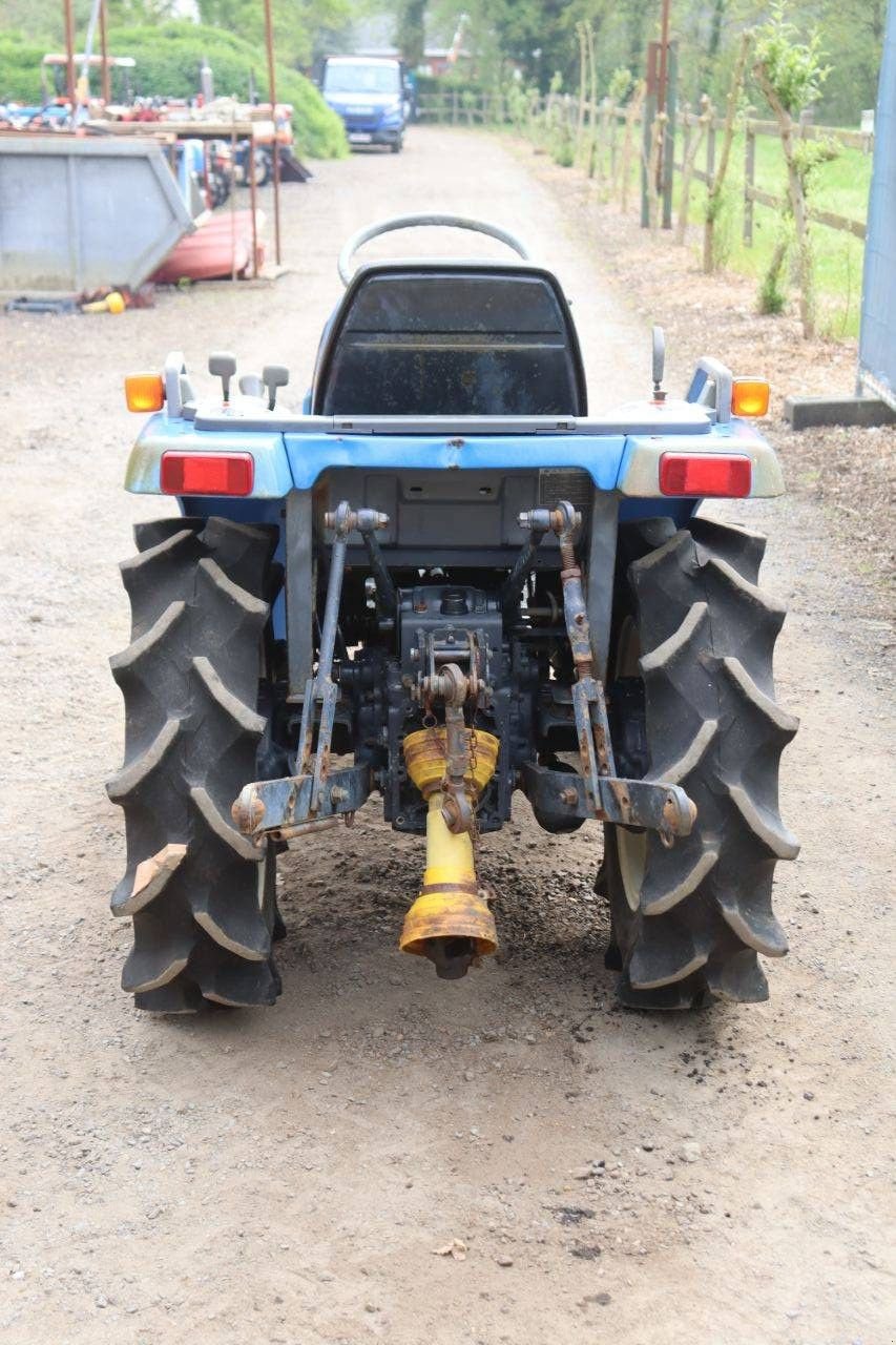 Traktor typu Iseki TF15F, Gebrauchtmaschine w Antwerpen (Zdjęcie 5)