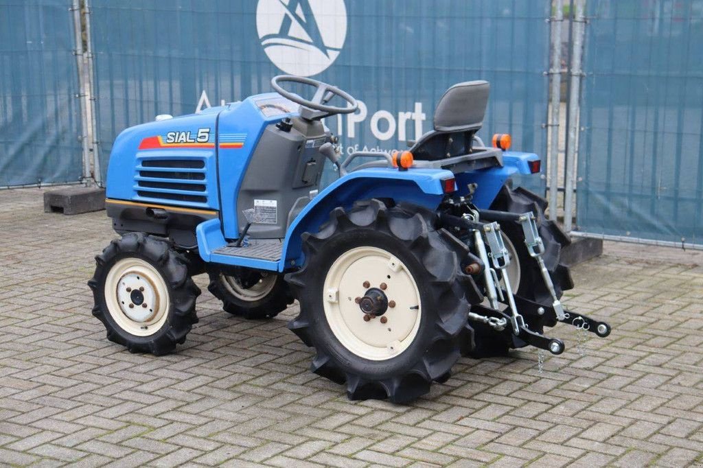 Traktor типа Iseki TF5F, Gebrauchtmaschine в Antwerpen (Фотография 3)