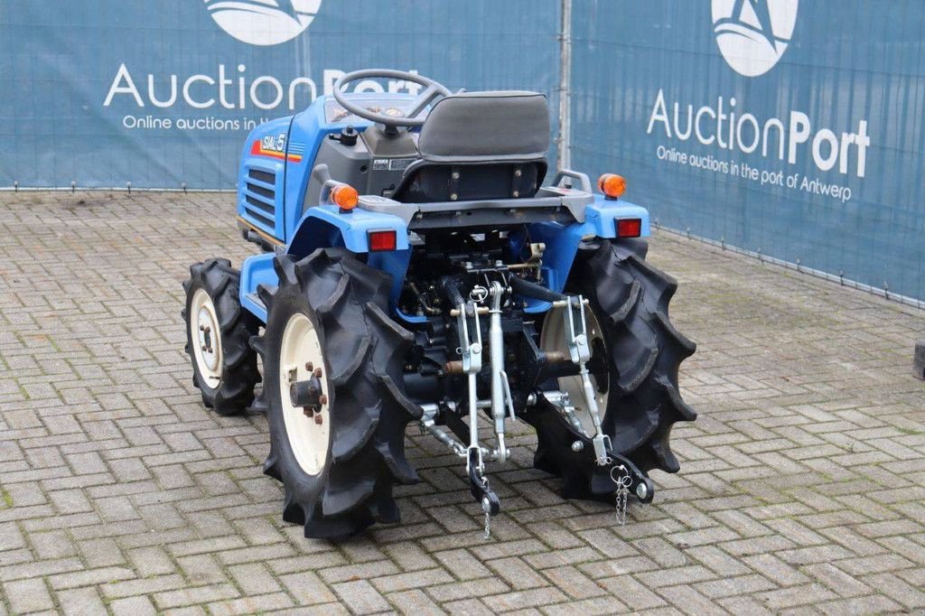 Traktor типа Iseki TF5F, Gebrauchtmaschine в Antwerpen (Фотография 4)