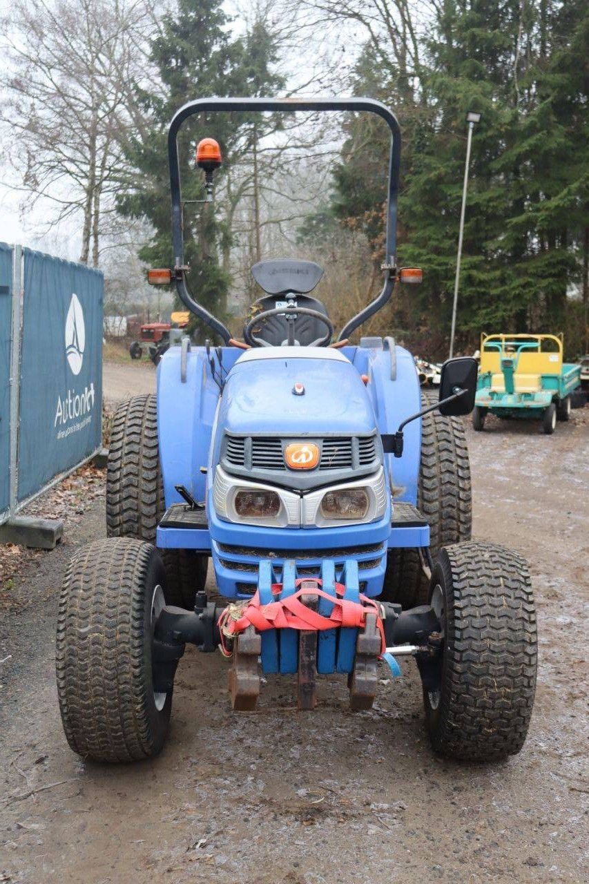 Traktor du type Iseki TG 5390, Gebrauchtmaschine en Antwerpen (Photo 9)