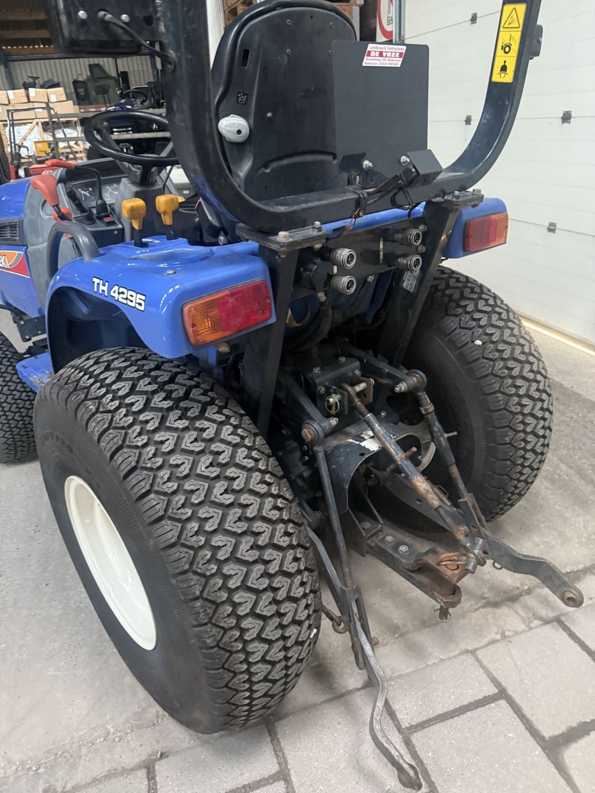 Traktor tipa Iseki Th4295, Gebrauchtmaschine u Wadenoijen (Slika 2)