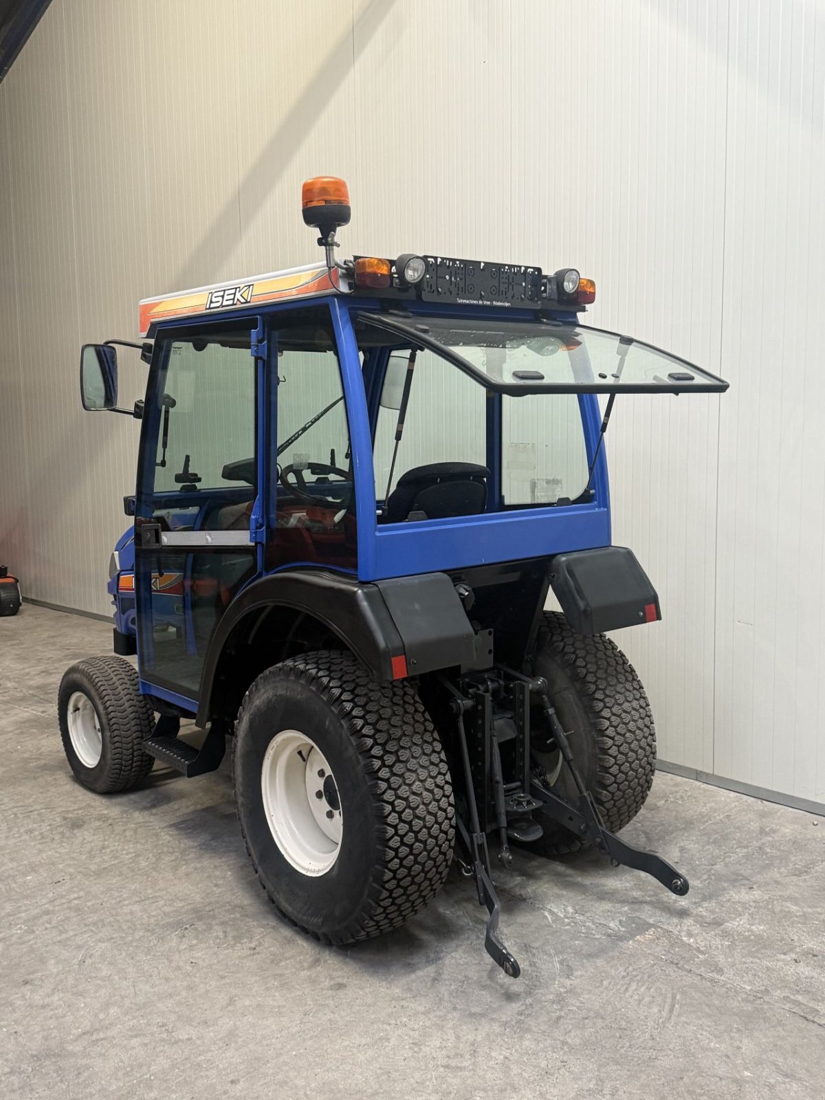 Traktor van het type Iseki Th4295, Gebrauchtmaschine in Wadenoijen (Foto 3)