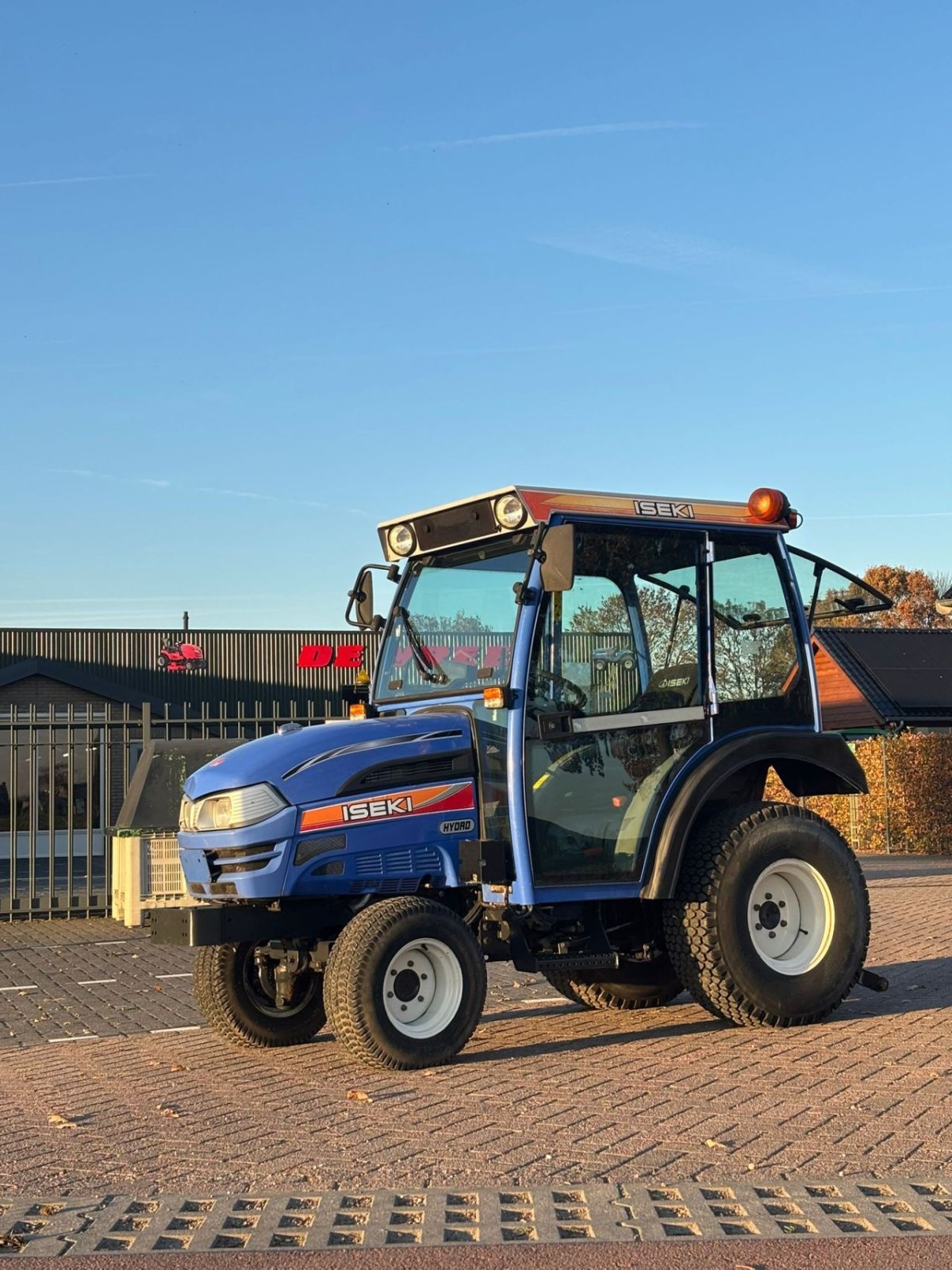 Traktor del tipo Iseki Th4295, Gebrauchtmaschine en Wadenoijen (Imagen 2)