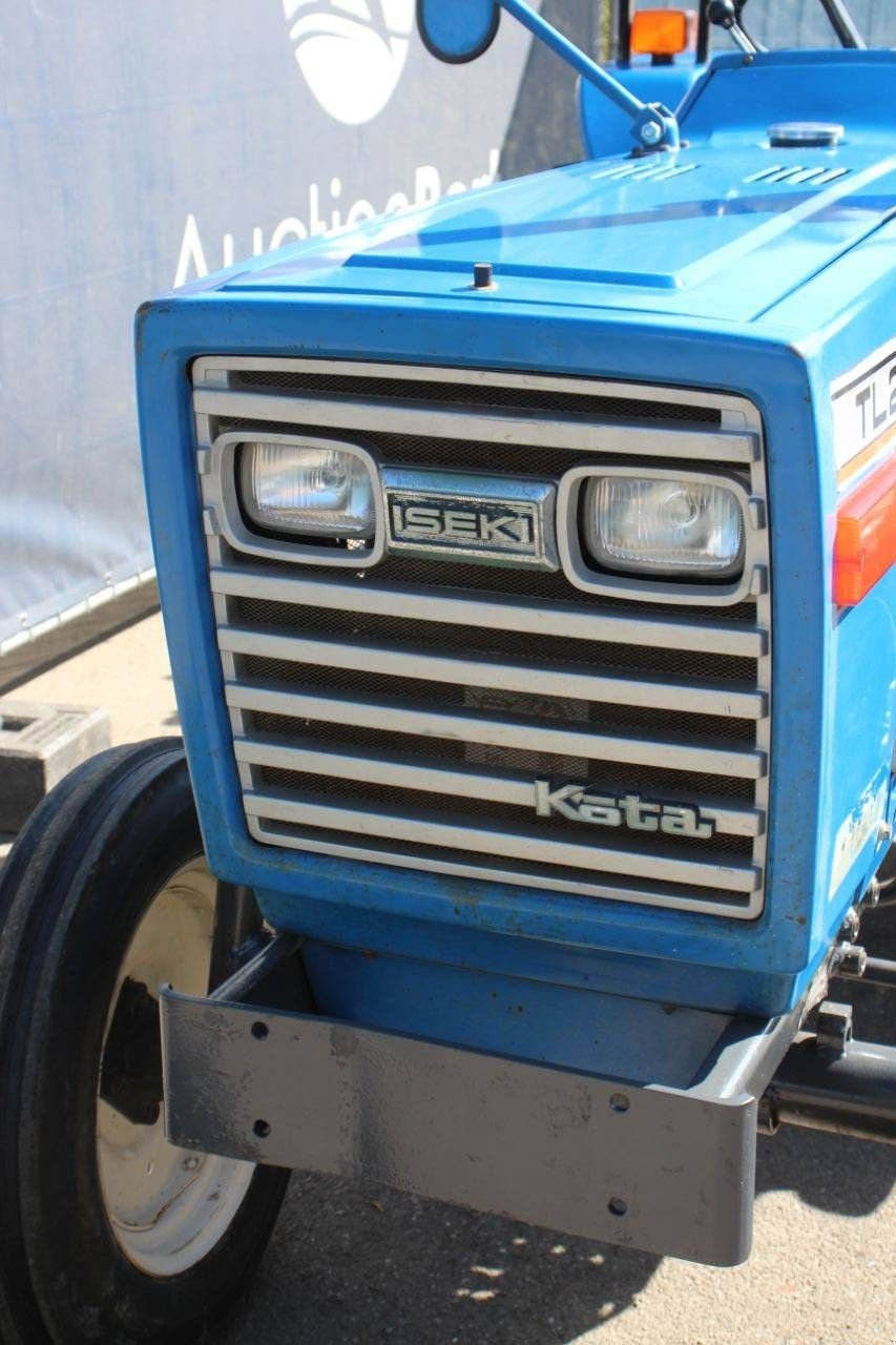 Traktor от тип Iseki TL2300, Gebrauchtmaschine в Antwerpen (Снимка 10)