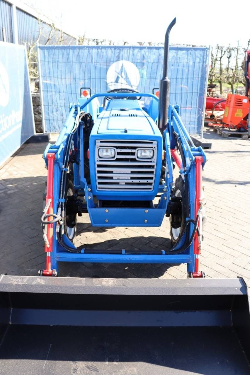 Traktor του τύπου Iseki TL2300FD, Gebrauchtmaschine σε Antwerpen (Φωτογραφία 9)