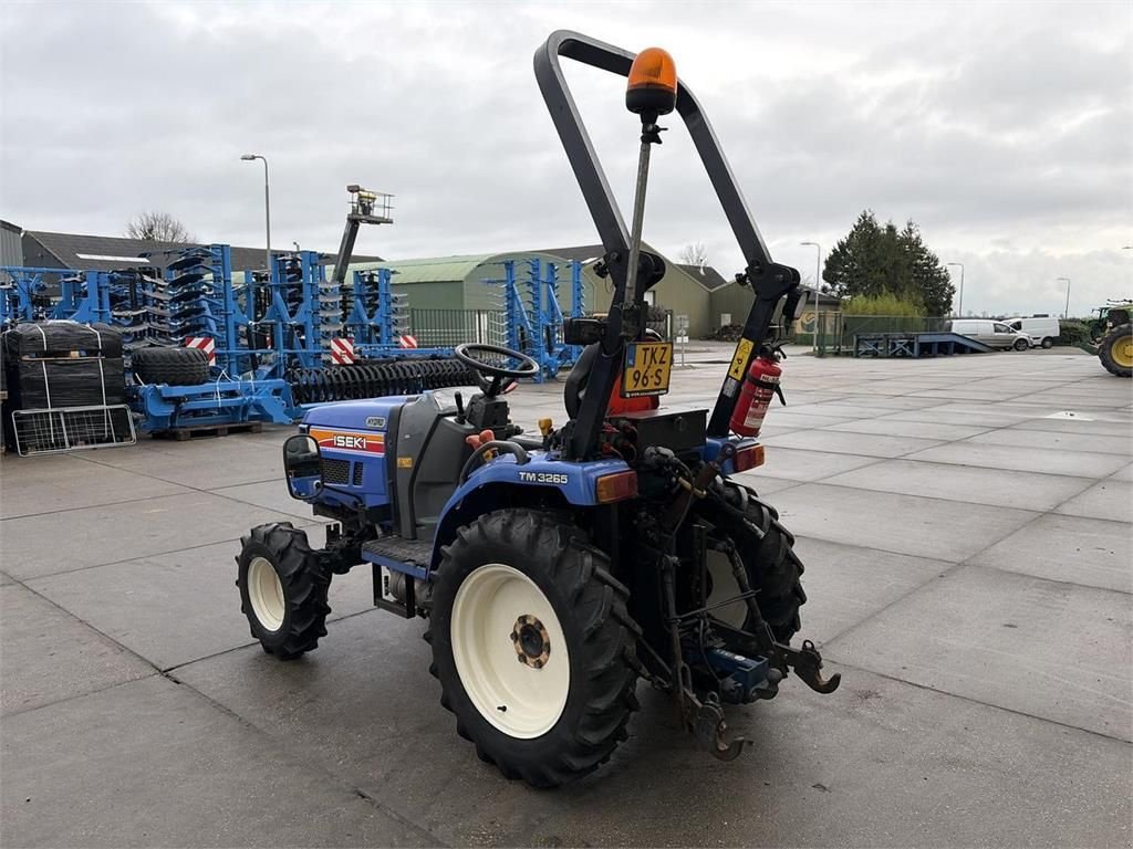 Traktor del tipo Iseki TM 3265 Hydro Compact tractor, Gebrauchtmaschine In Bant (Immagine 5)