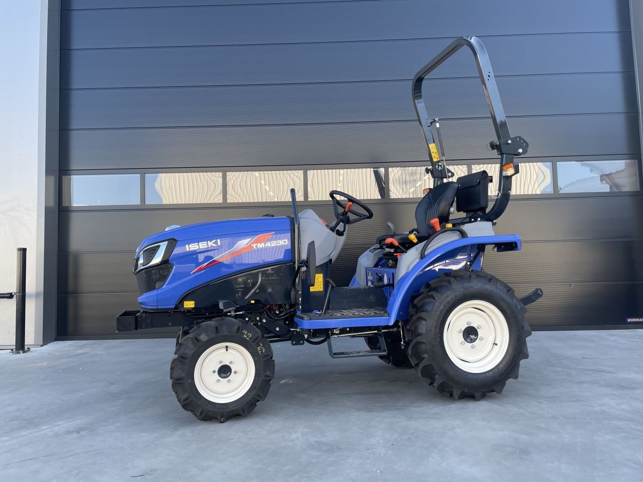 Traktor a típus Iseki TM 4230, Neumaschine ekkor: Kesteren (Kép 2)