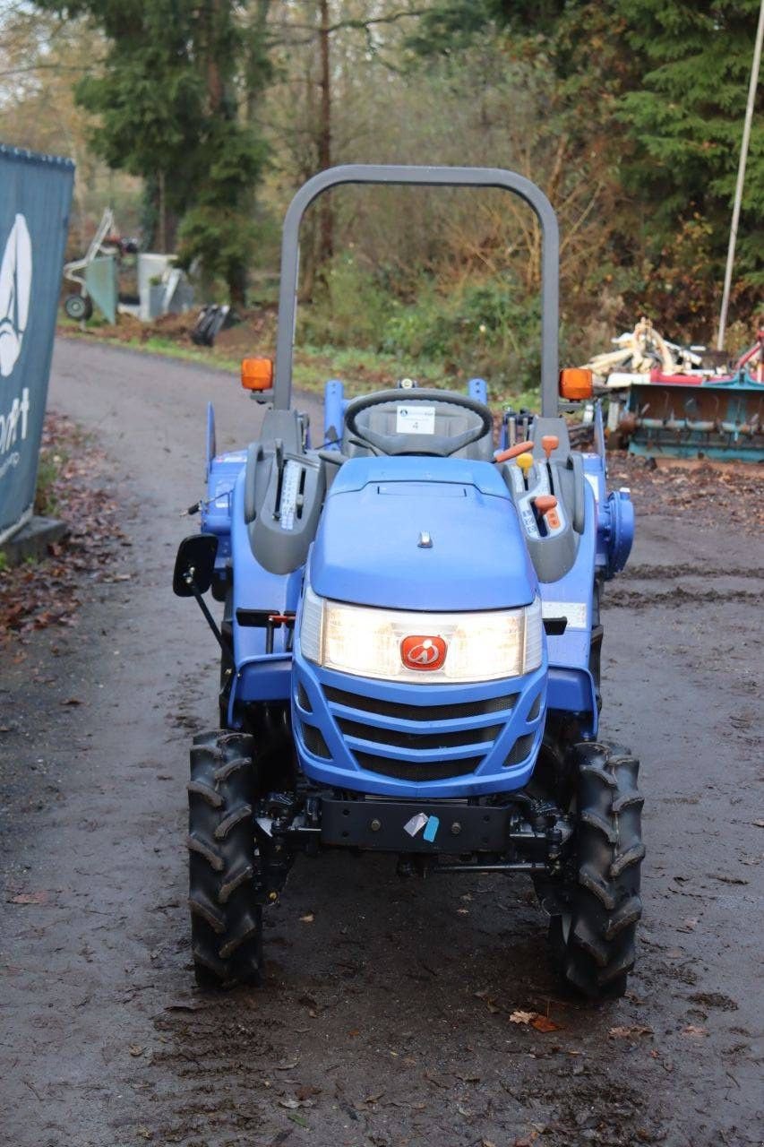 Traktor типа Iseki TM16, Gebrauchtmaschine в Antwerpen (Фотография 9)