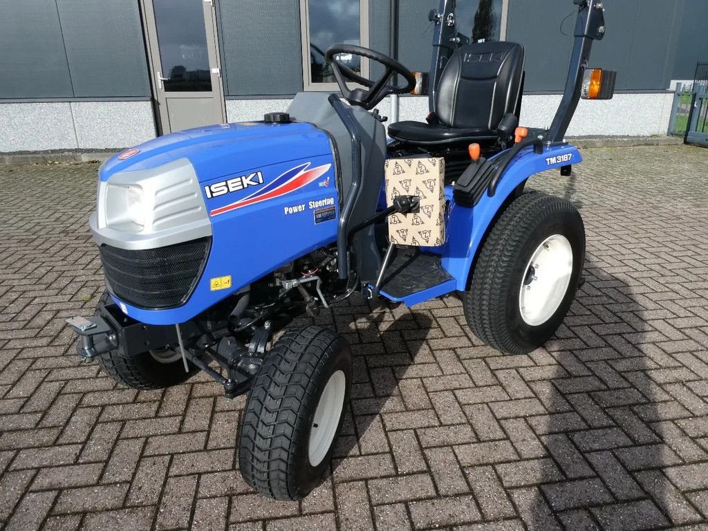 Traktor van het type Iseki TM3187 4wd / 00109 Draaiuren / Gazonbanden, Gebrauchtmaschine in Swifterband (Foto 4)