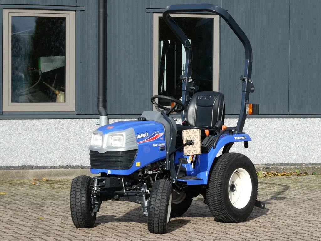 Traktor van het type Iseki TM3187 4wd / 00109 Draaiuren / Gazonbanden, Gebrauchtmaschine in Swifterband (Foto 1)